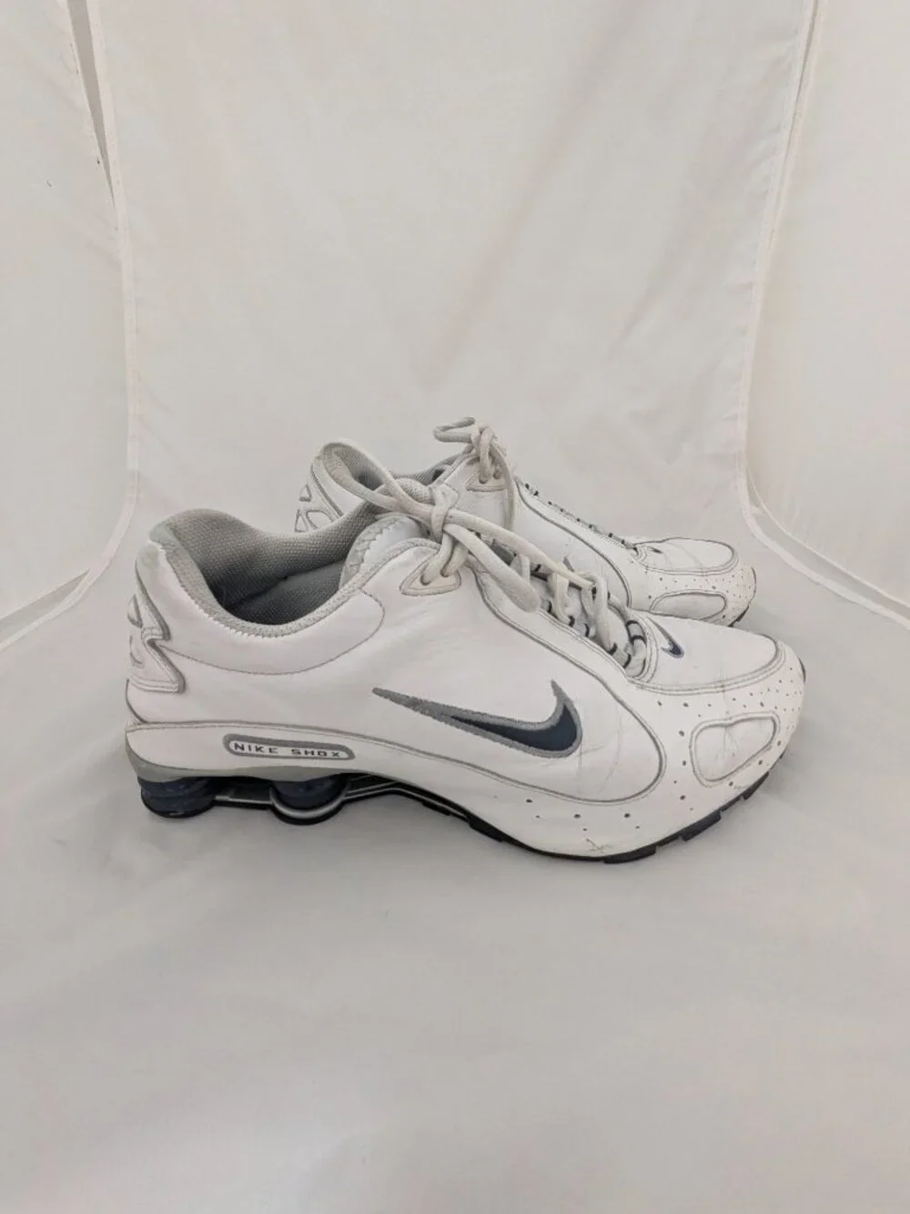 Nike Shox Monster SI White Rubber Low Top Lace-Up Men's Sneaker Size 11.5